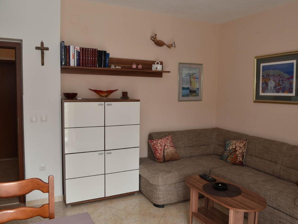 Apartment Manigo Supetar Exteriér fotografie