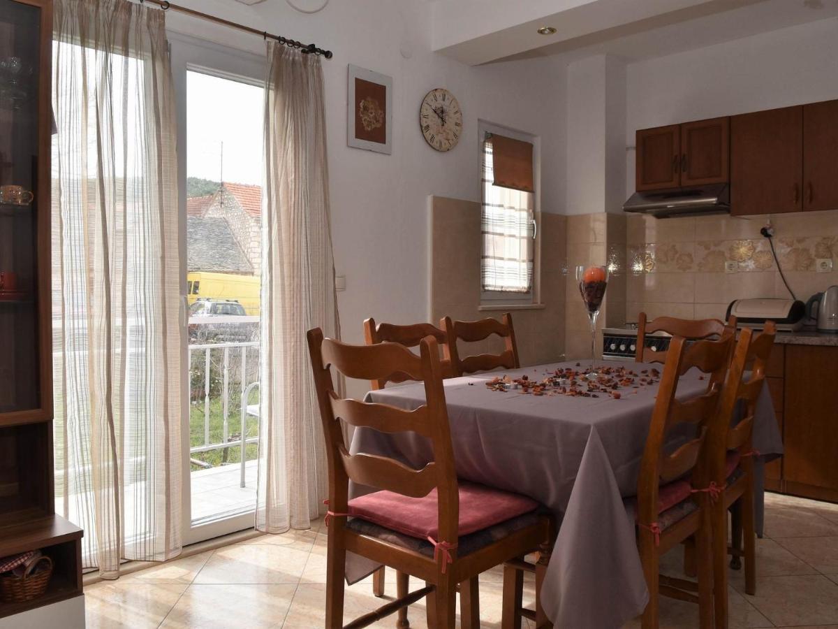 Apartment Manigo Supetar Exteriér fotografie