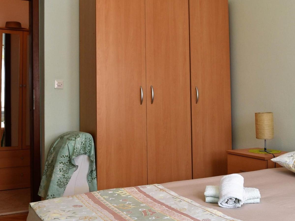 Apartment Manigo Supetar Exteriér fotografie