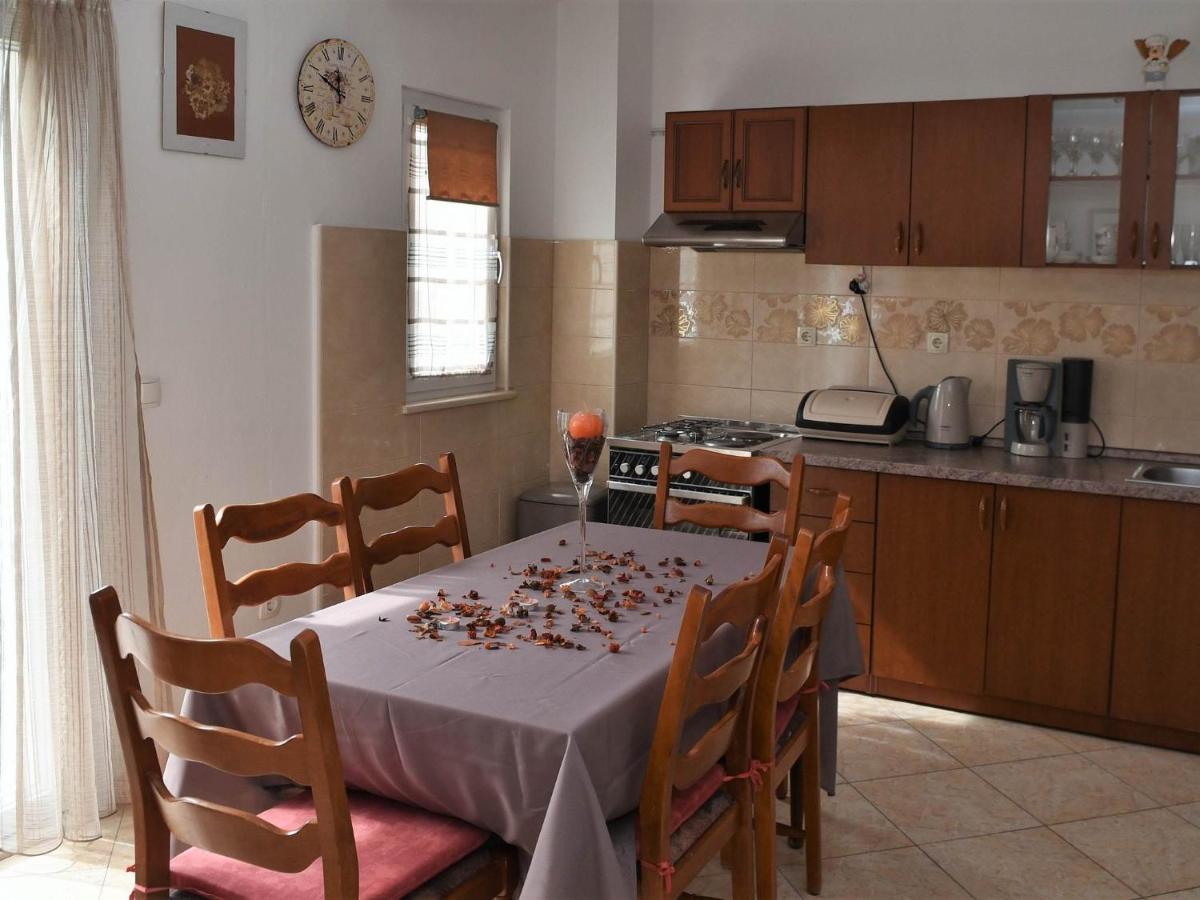 Apartment Manigo Supetar Exteriér fotografie