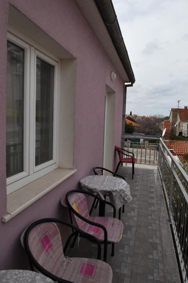 Apartment Manigo Supetar Exteriér fotografie